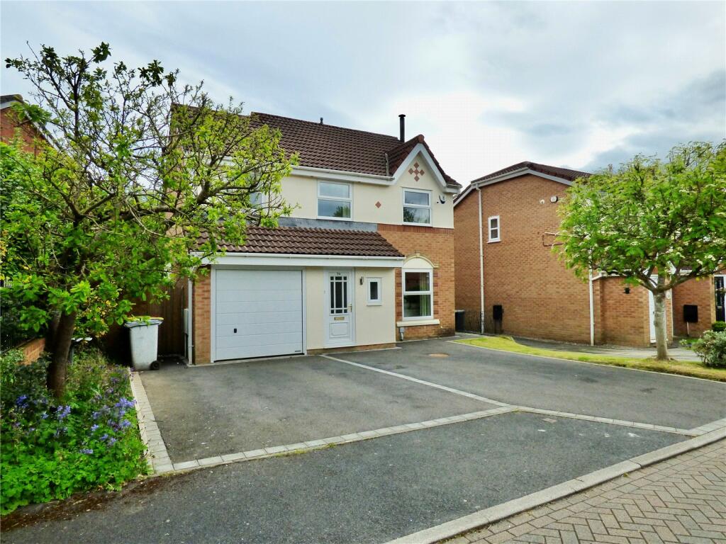 4 bedroom detached house for sale in Minster Park, Cottam, Lancashire, PR4