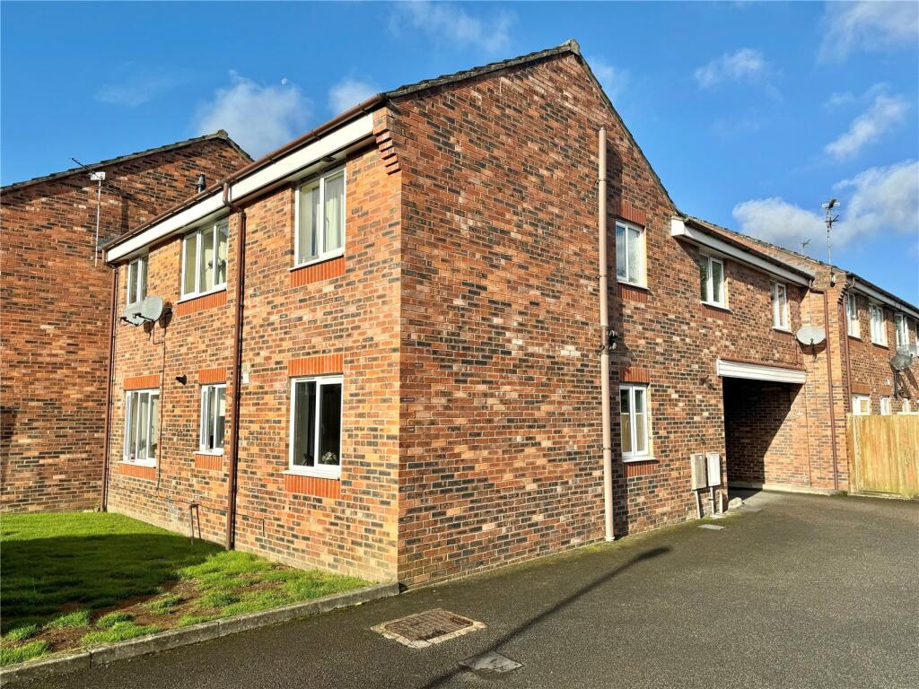 Main image of property: Royal Drive, Fulwood, Preston, Lancashire, PR2