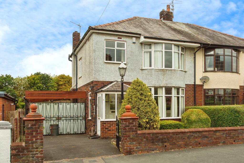 Main image of property: South Drive, Fulwood, Preston, Lancashire, PR2