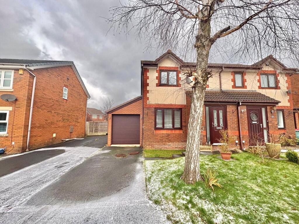 Main image of property: Leesands Close, Fulwood, Preston, Lancashire, PR2