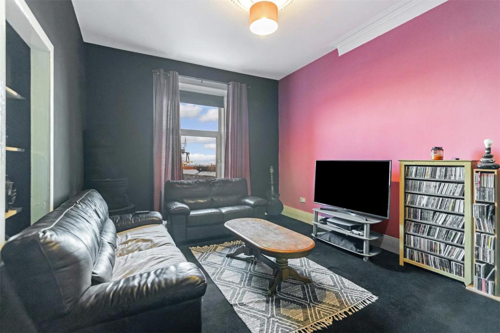 2 bedroom flat for sale in Brougham Street, Greenock, Inverclyde, PA16