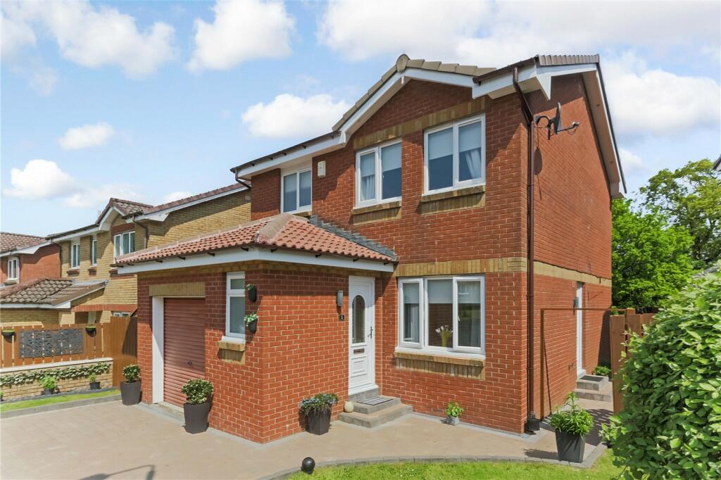 3 bedroom detached house for sale in Findhorn Place, Inverkip, Greenock