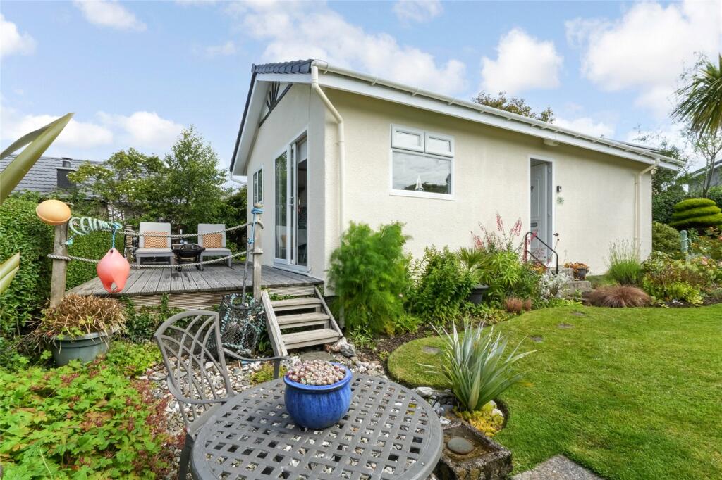 Main image of property: Serpentine Road, Rothesay, Isle of Bute, Argyll and Bute, PA20