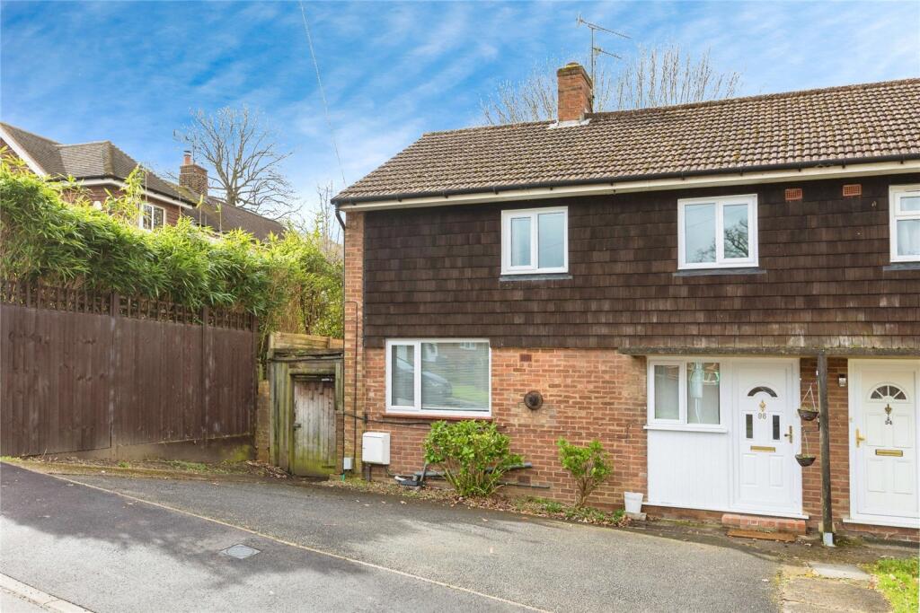 3 bedroom semi-detached house for sale in Great Goodwin Drive, Guildford, Surrey, GU1