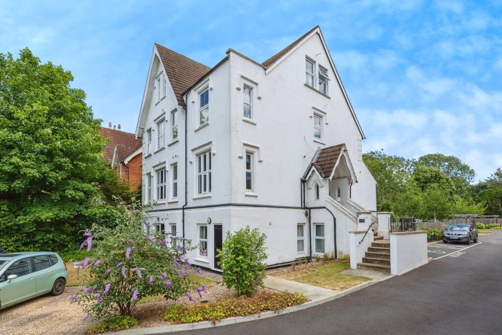 Main image of property: London Road, Guildford, Surrey, GU1