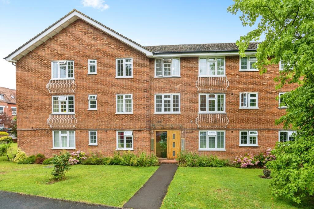 Main image of property: Ferndown Close, Guildford, Surrey, GU1