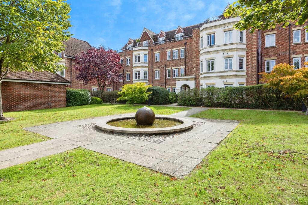 Main image of property: London Road, Guildford, Surrey, GU1