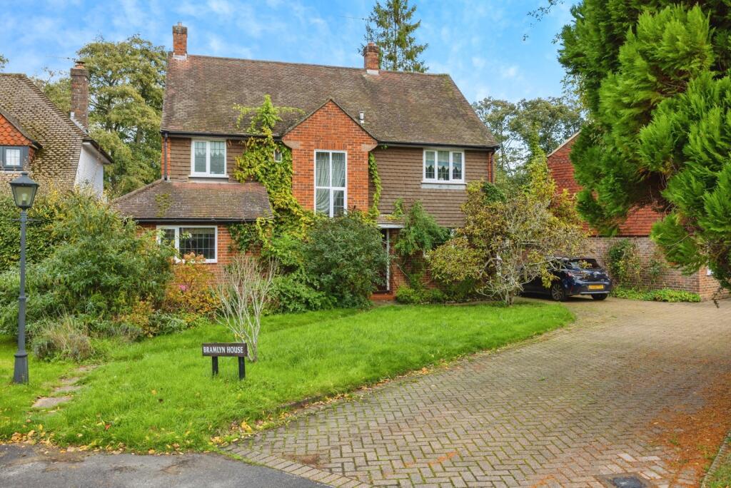 Main image of property: Linersh Wood Close, Bramley, Guildford, Surrey, GU5