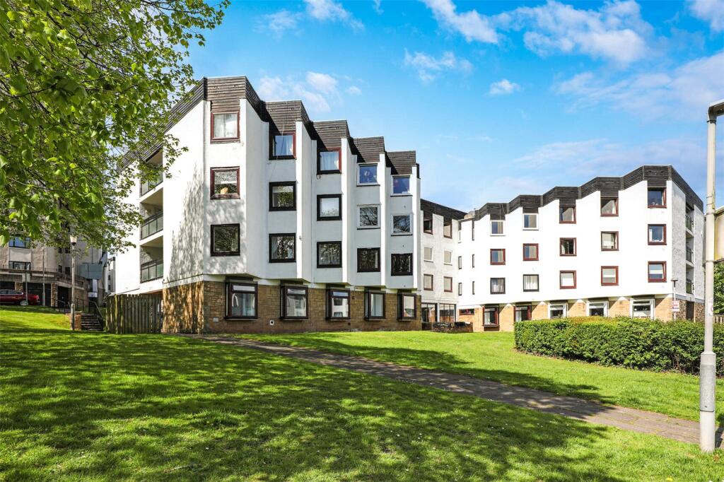 Main image of property: The Furlongs, Hamilton, South Lanarkshire, ML3
