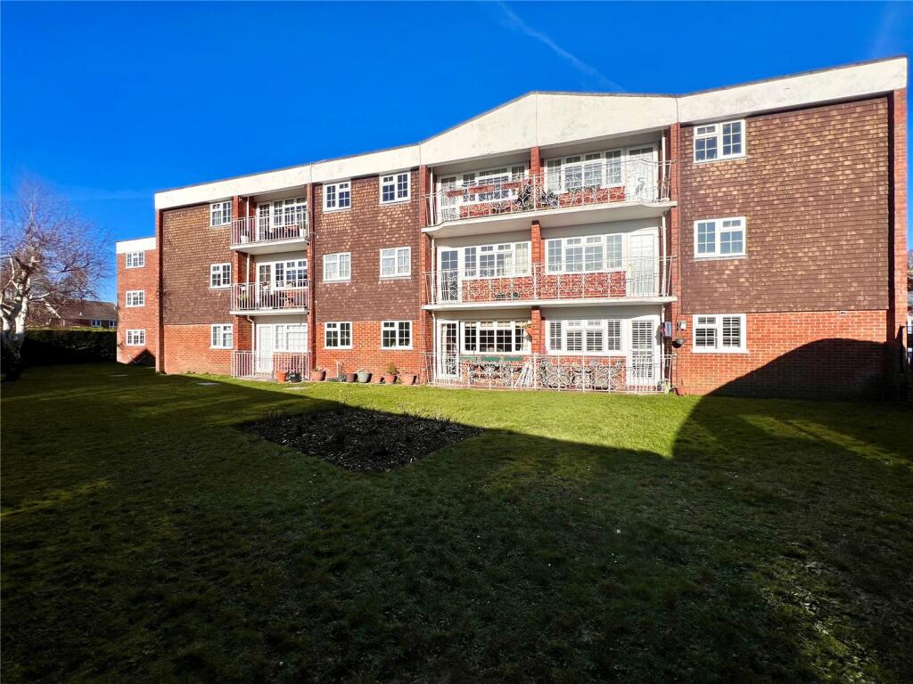 2 bedroom flat for sale in Willow Tree, Mark Anthony Court, Hayling