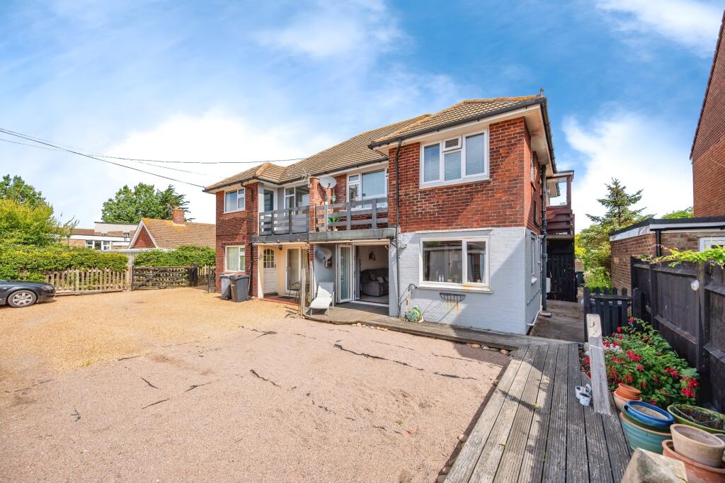 Main image of property: Southwood Road, Hayling Island, Hampshire, PO11