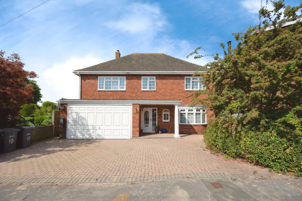 Main image of property: Dundonald Close, Hayling Island, Hampshire, PO11