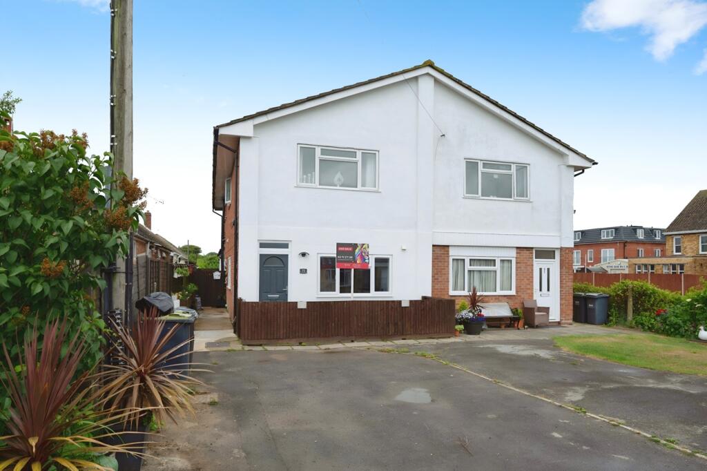 Main image of property: Hollow Lane, Hayling Island, Hampshire, PO11