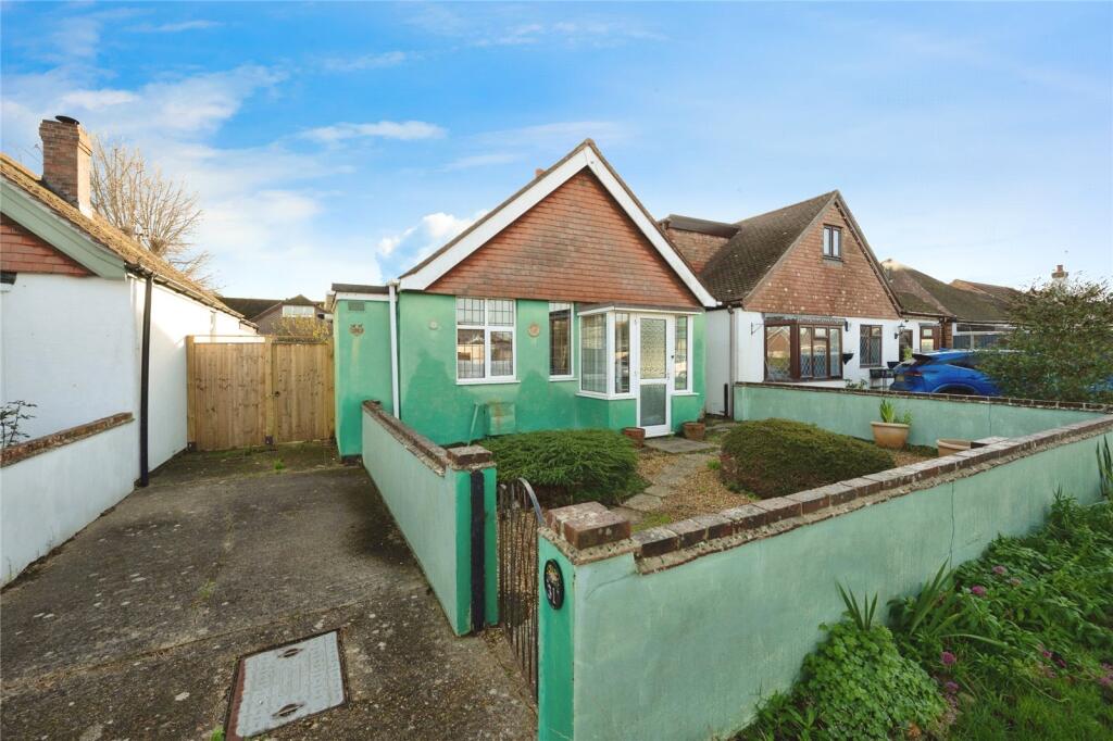 Main image of property: Elm Close Estate, Hayling Island, Hampshire, PO11
