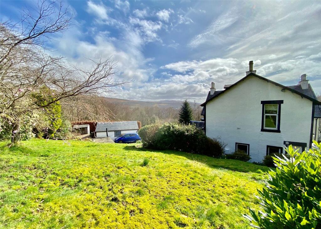 5 bedroom detached house for sale in Windwhistle, Garelochhead, Argyll