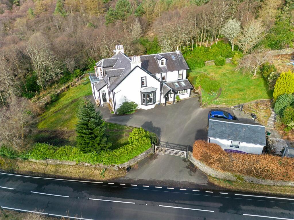 5 bedroom detached house for sale in Windwhistle, Garelochhead, Argyll