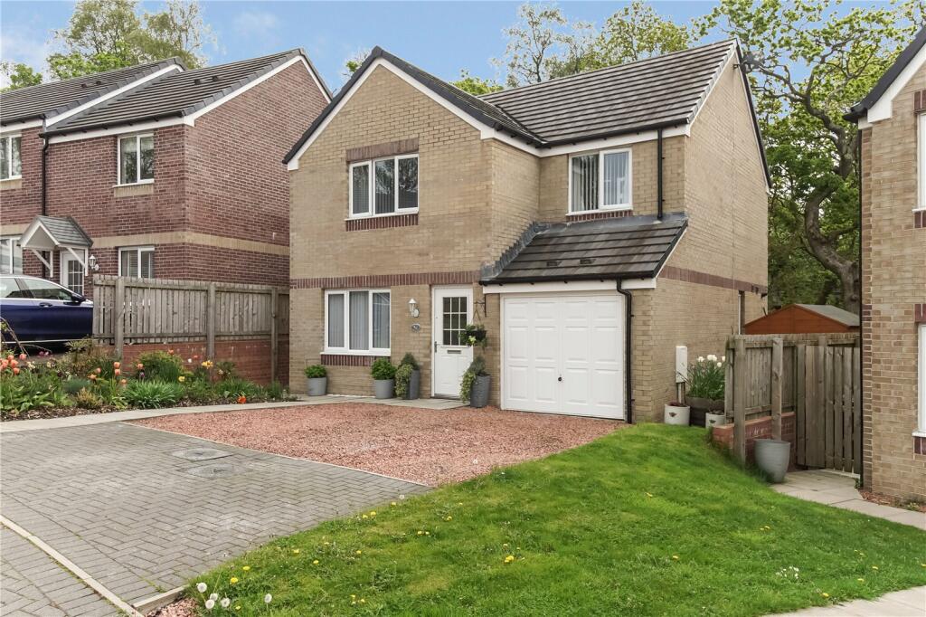 4 bedroom detached house for sale in Templeton Way, Helensburgh, Argyll