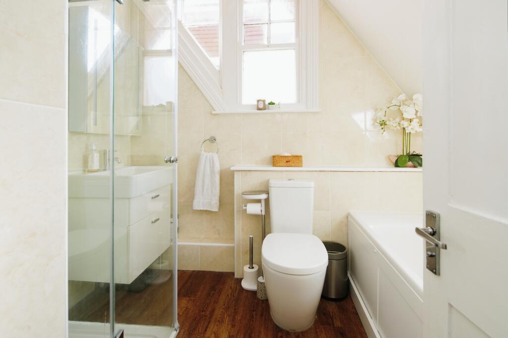 Additional property image - Woodlands, Hove, East Sussex, BN3