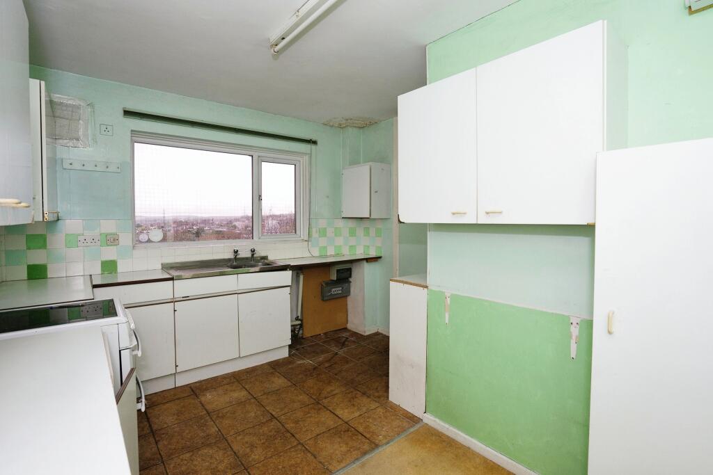 Additional property image - Greenways, Highlands Road, Portslade, Brighton, BN41