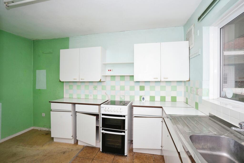 Additional property image - Greenways, Highlands Road, Portslade, Brighton, BN41