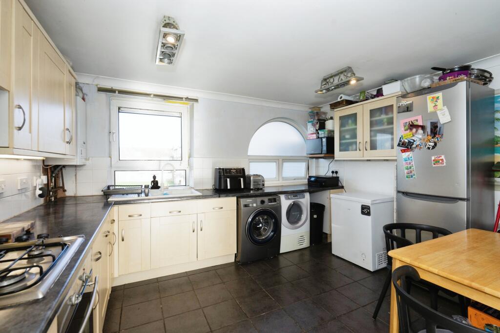 Additional property image - Westland Court, Southwick, East Sussex, BN41