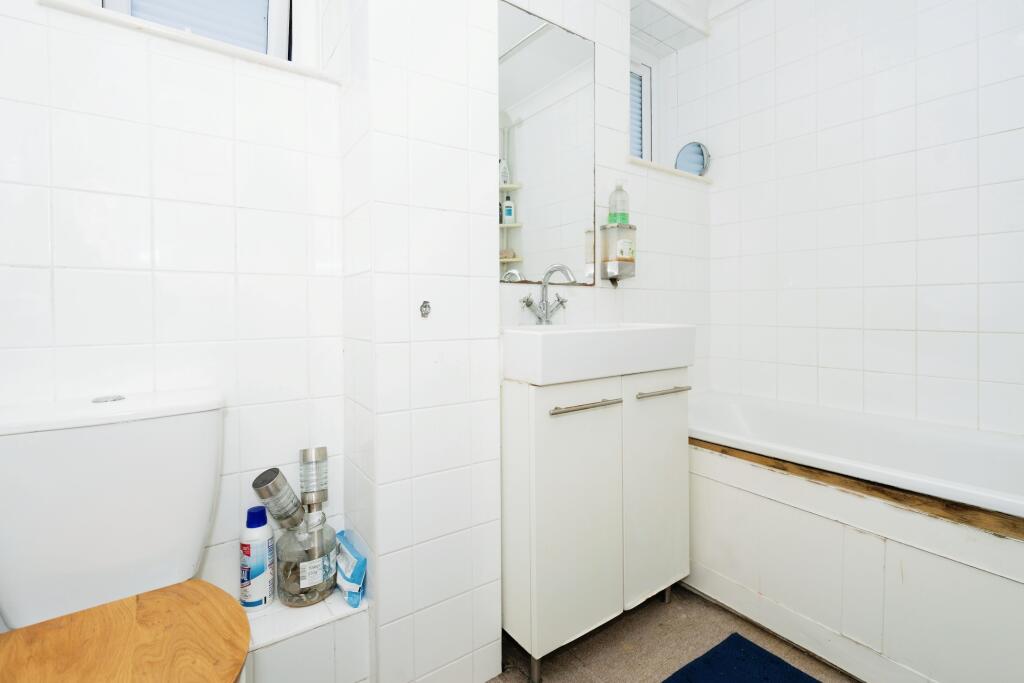 Additional property image - Westland Court, Southwick, East Sussex, BN41