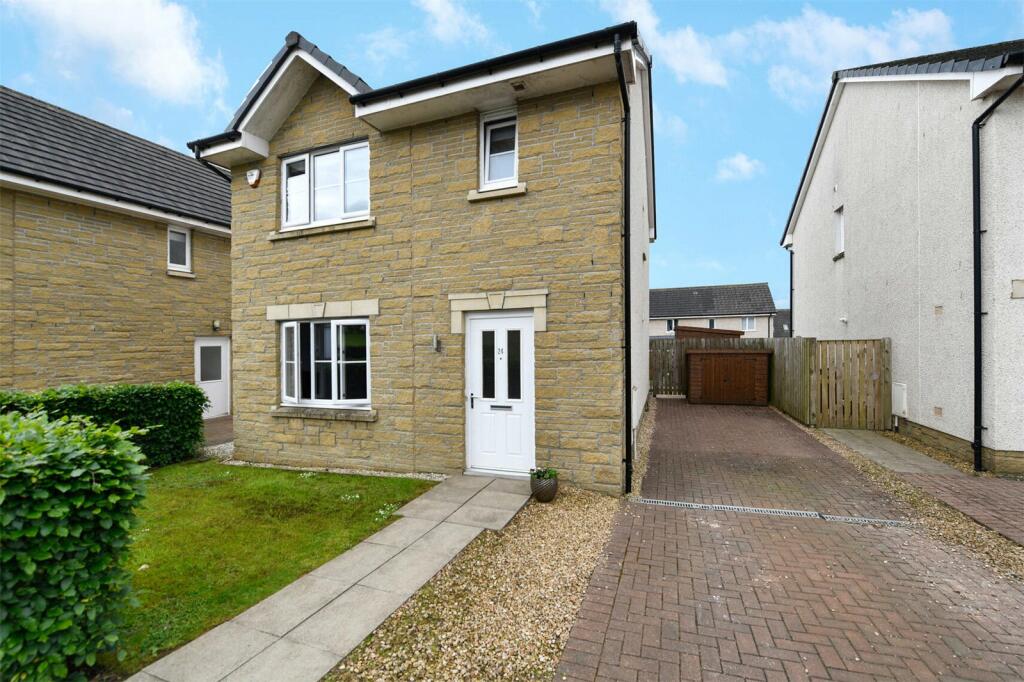 3 bedroom detached house for sale in Hayfield Drive, Stewarton