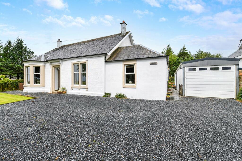 4 bedroom bungalow for sale in Dunlop, Kilmarnock, East Ayrshire, KA3