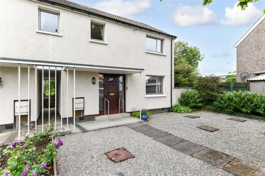 Main image of property: Kilwinning Road, Stewarton, Kilmarnock, East Ayrshire, KA3