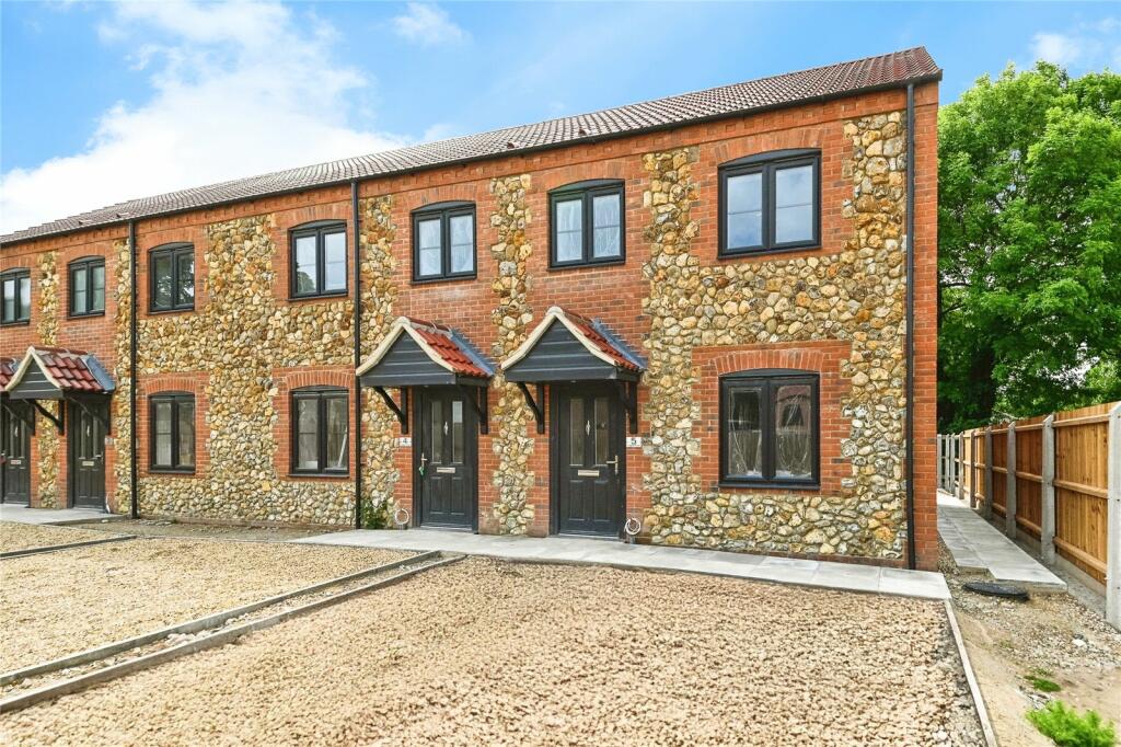 2 bedroom end of terrace house for sale in Stigand Close, Methwold