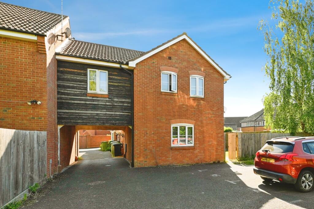 Main image of property: Isabella Close, King's Lynn, Norfolk, PE30