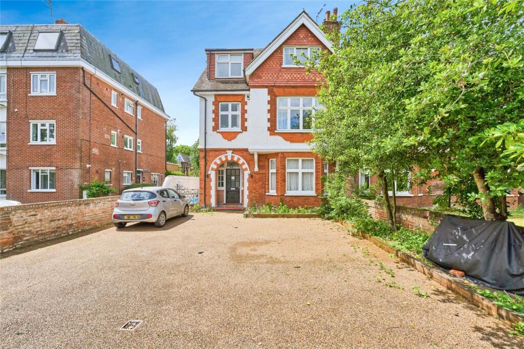 Main image of property: Richmond Road, Kingston upon Thames, KT2