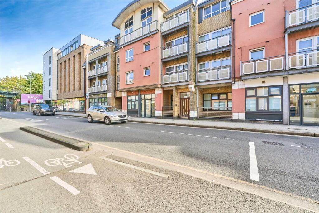 Main image of property: London Road, Kingston upon Thames, KT2