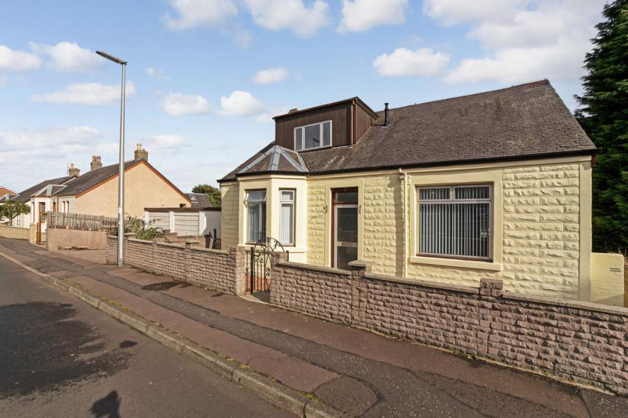 5 bedroom detached house for sale in Balgreggie Road, Cardenden, Lochgelly, Fife, KY5 5 bedroom detached house for sale in Balgreggie Road, Cardenden, Lochgelly, Fife, KY5