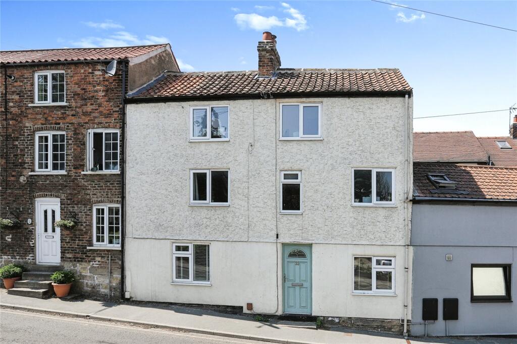 Main image of property: Park Row, Knaresborough, HG5