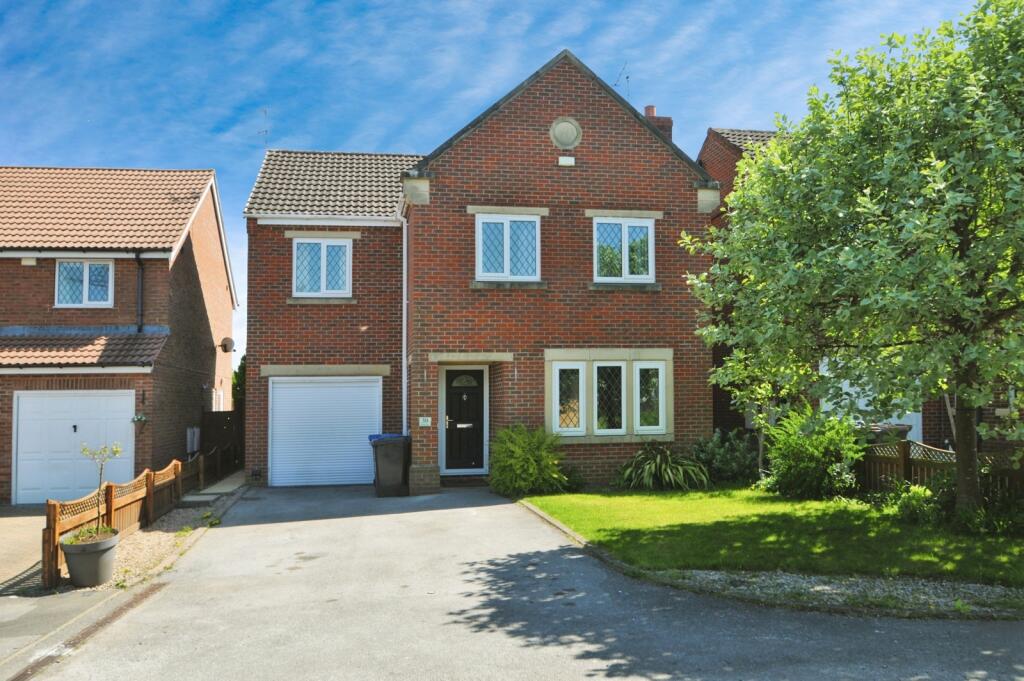 Main image of property: Pecketts Way, Harrogate, HG1