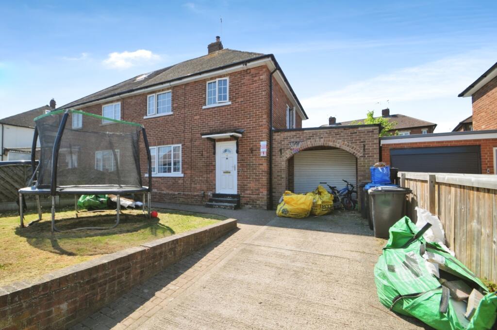 Main image of property: The Briars, Knaresborough, North Yorkshire, HG5