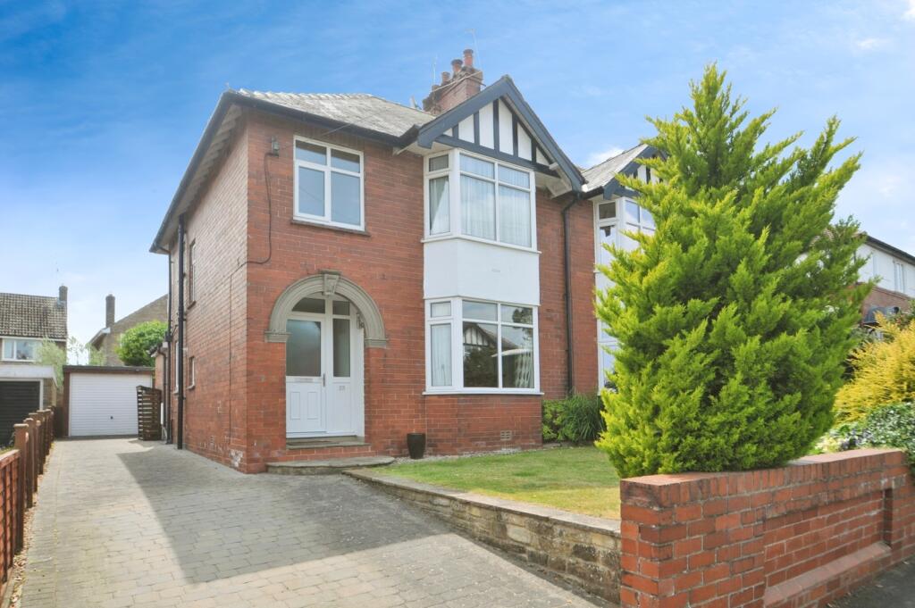 Main image of property: Greengate Lane, Knaresborough, North Yorkshire, HG5