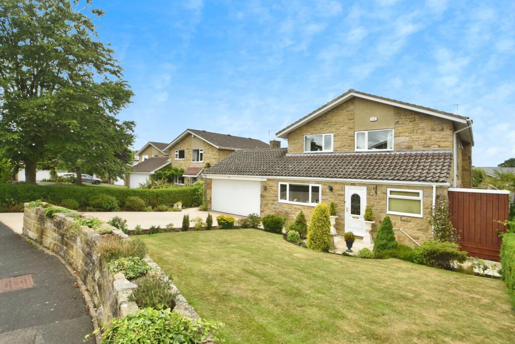 Main image of property: Walton Park, Pannal, Harrogate, North Yorkshire, HG3