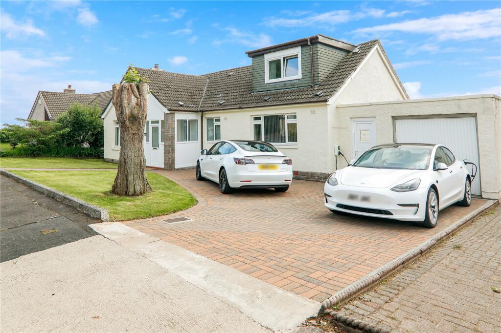 4 bedroom detached house for sale in Drive, Skelmorlie, North