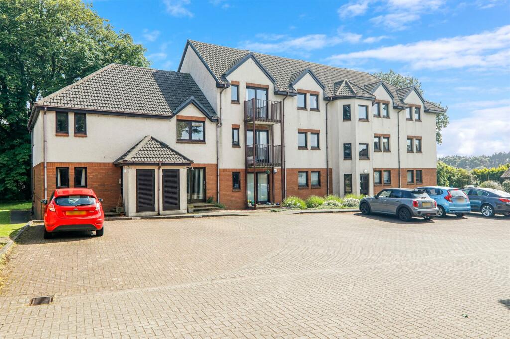2 bedroom flat for sale in Fairlieburne Gardens, Fairlie, North