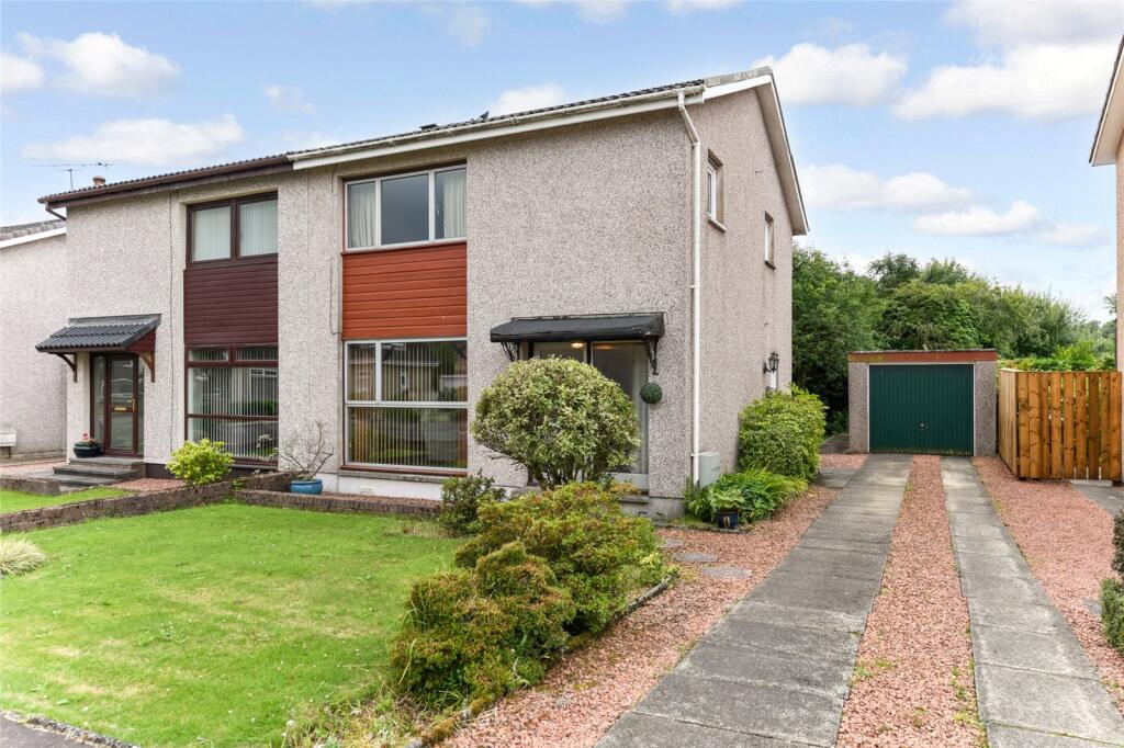 Main image of property: Dipple Court, Kilbirnie, North Ayrshire, KA25