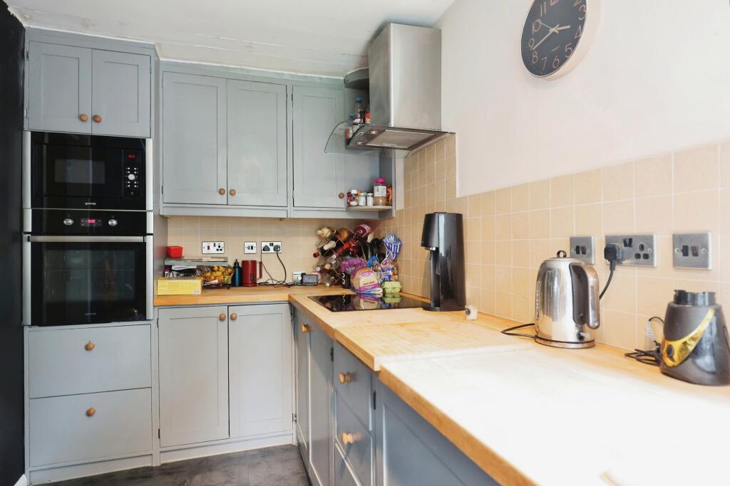 Additional property image - Ladbroke Hall, SOUTHAM, Warwickshire, CV47