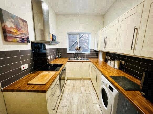 Additional property image - Avenue Road, Leamington Spa, Warwickshire, CV31