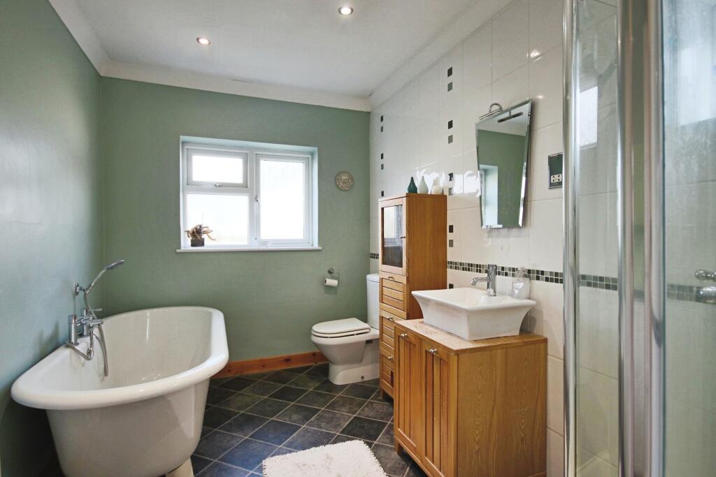 Additional property image - Landor Road, Whitnash, Leamington Spa, Warwickshire, CV31