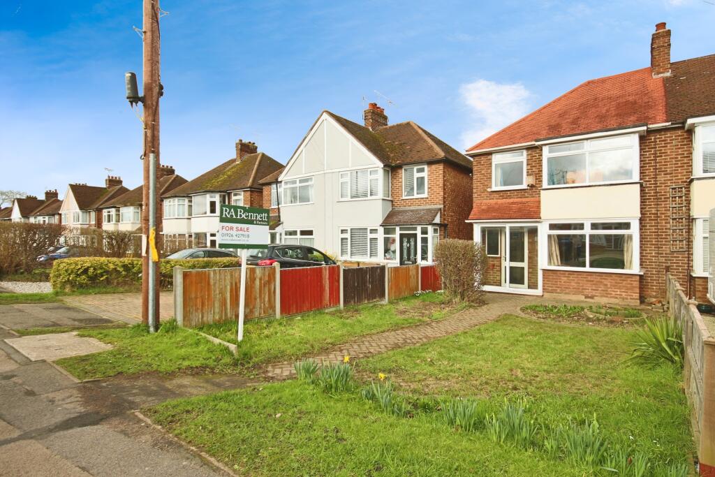 Main image of property: Heathcote Road, LEAMINGTON SPA, Warwickshire, CV31