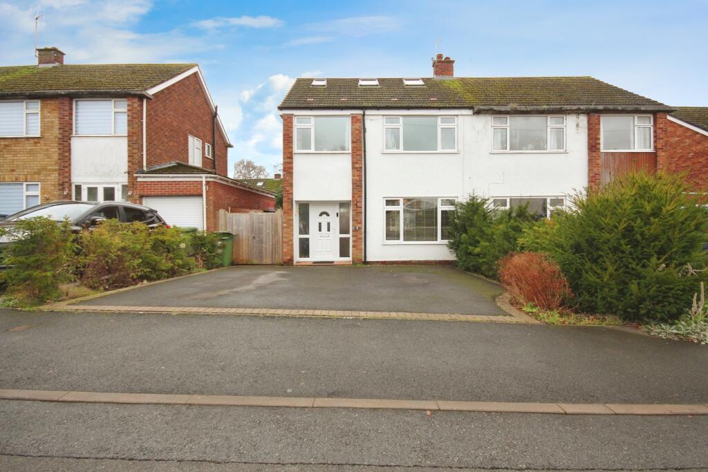 Main image of property: High View Road, Leamington Spa, Warwickshire, CV32