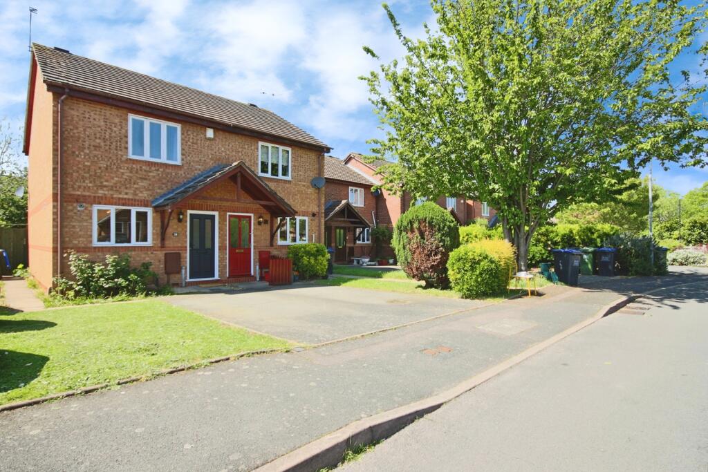 Main image of property: Styles Close, Leamington Spa, Warwickshire, CV31