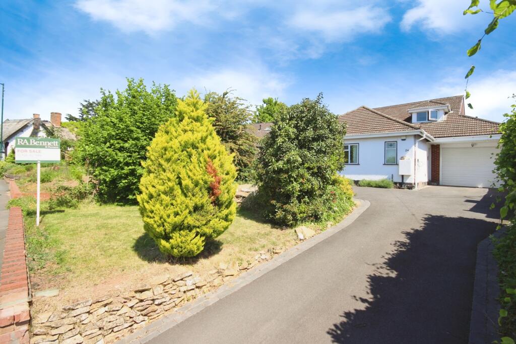 Main image of property: Whitnash Road, Whitnash, Leamington Spa, Warwickshire, CV31