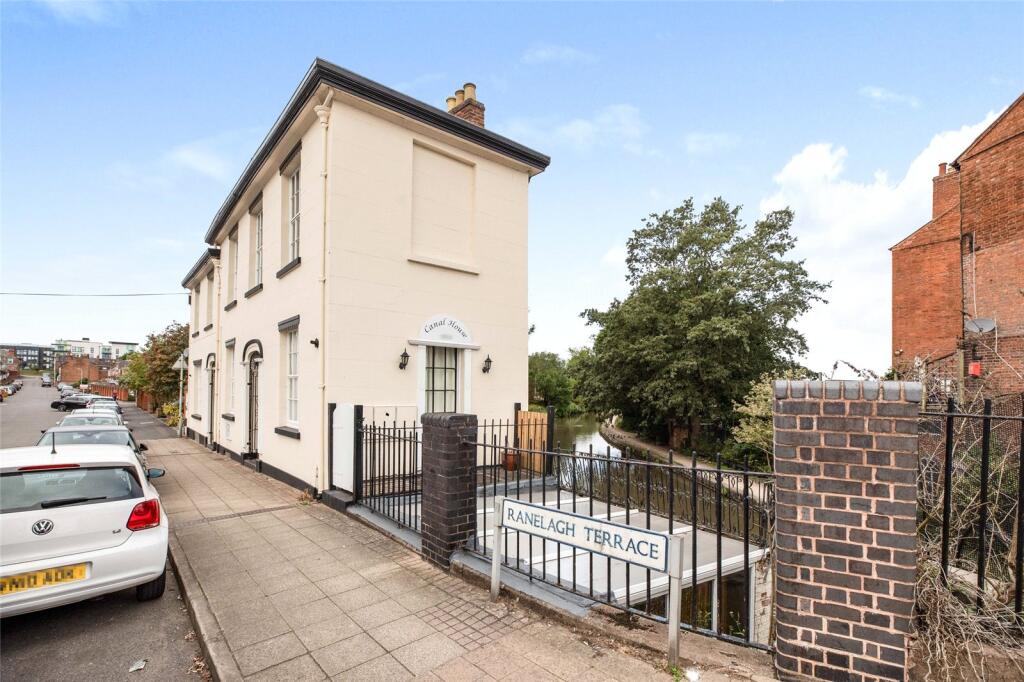 Main image of property: Ranelagh Terrace, Leamington Spa, Warwickshire, CV31